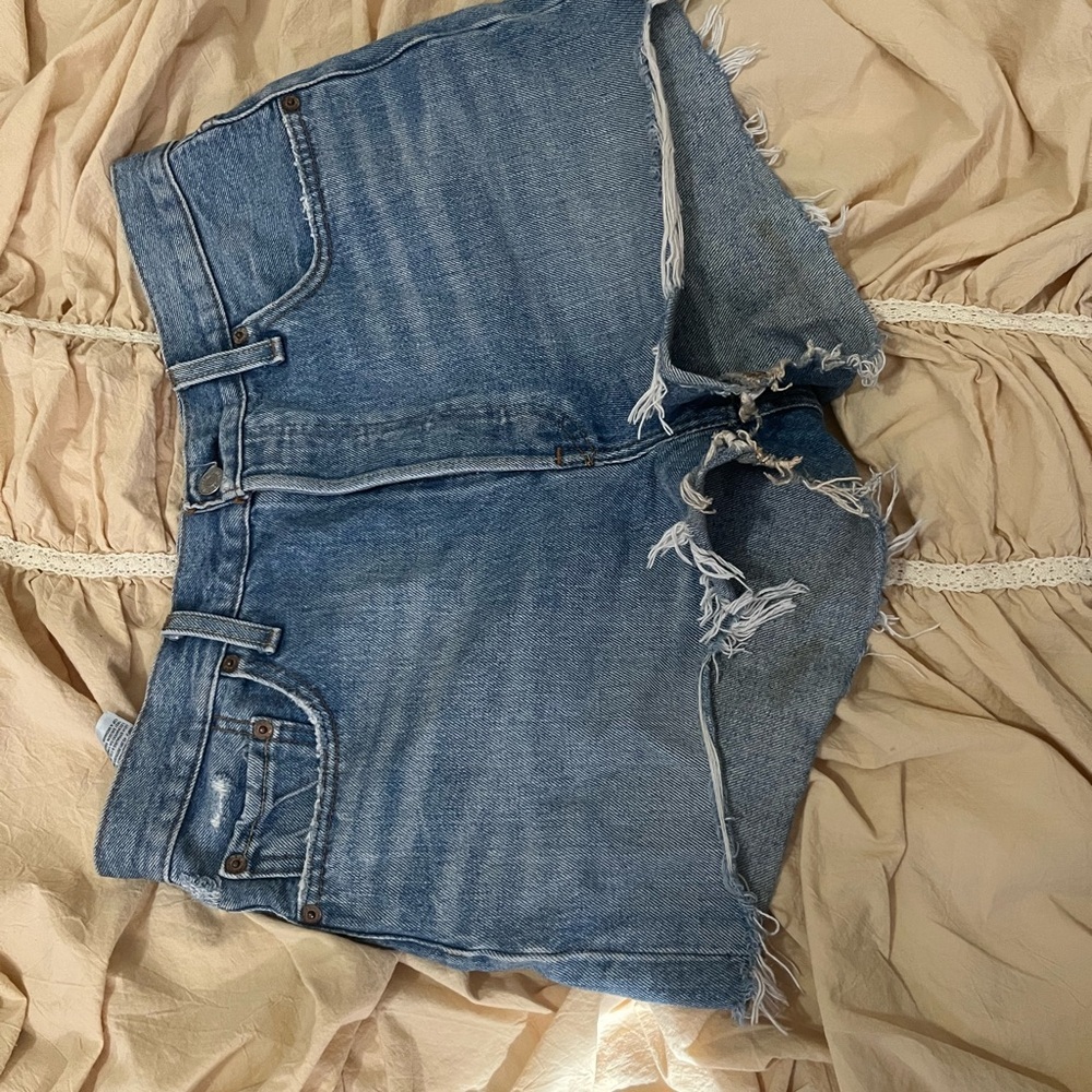 Levi Denim Frayed Hem Women Shorts